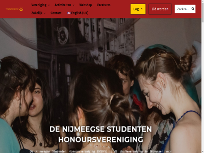 -1.310 -13.15 -2026 00 02 05 07 07/05/2026 11 12.30 12/05/2026 141 15 17 2025 29 300 6525 aanbod aangekondigd aankom academisch academy actief actiev activiteit actueel afkomst aj all amrik and bachelor barbecues bedankj bedrijv begeleidt behor bestan bestur betekent betrek betrok bevorder biedt bijdrag bijvoorbeeld binn borrel bred bruisend budget carm chumsena collegejar commissaris commissie commissies communicatie constant contact contacter cultuurcommissie daarmee de deelnam deelnem del dinner disciplinair disciplines diver dominik donateur e e-mail economie elinor english enthousiast eos ervor extern extra faculteit fas feb formal formel functioneert functioner ga gam gat gedur gehel gemotiveerd genaamd georganiseerd gerepresenteerd geslot gevolgd gratis groei grot hel heyendaalseweg hierbij honour honours-onderwijs honourslab honoursonderwijs honoursprogramma honoursstudent honoursveren huidig ieder iederen informatica informatie informelecommissie inhoud innovatiecommissie instagram interdisciplinair intern intern@nshv.nl invest jaarboek jaarlijk jacob jan jar jarenlang jitsk julia karakter kennis kent ker klein krachtig kun lectur led ledenadministratie ledenwerv leuk lev lever lid lijkt linkedin log lustrumcommissie maakt mail mailtj mak master mcewan media mei milan mog n naast nederland nem night nijmeg nora nshv nshv-led onderwijs onderzoek ontvangt ontwikkel onverget onz openingstijd opleid opzet organiser ostromgebouw oud par penningmeester per person pol praktijk pre pre-master prijs prisma promotie psychologie quax radboud recht reiscommissie ru s secretaris sit sita social souperbowl sponsordeal sportcommissie stat sterk student studie studiefases studiereiz studiericht studieveren stur symposia team telt terug thema tijden to trip tuss twee uk universiteit vacatures vakanties vakgebied vanaf verantwoord verder verdiept veren verenigingskamer vergader vernieuw verschill vertegenwoord voelt volg volgt voorzitter vorming vriend vries waarin waaronder