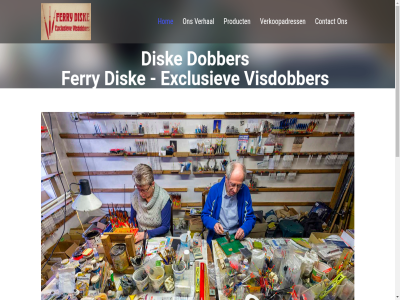 1976 75 81 bedrijf begrip bijna contact disk dobber dobbermaker exclusiev fabrikant ferry fulltim handelar handgemaakt hengelsportartikel hengelsportland hom ieder jar logo n nam onbewust opstat product rotterdam sindsdien vader vak verhal verkoopadress visdobber viskist wel witvisser