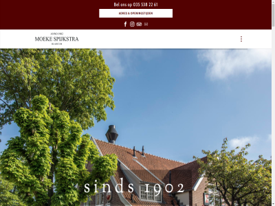 00 00.00 01 035 08 09 10 10.00 10.30 100 1261 1902 1904 2025 22 22.30 30 538 5pm 61 8.30 achternam ademt adres allen bedien behoeft bekend bel beschut bestel betal bezig bier blaricum bohlding.nl bruin caf contact cultur daarbij dagelijk daghap ded design destijd deur dienst diner dinsdag doorgebracht dorp dres drinkt eet eetkroeg eigen email en etablissement eten exploitatie familie gan gast gastenboek gastvrouw gd gedeeld gedeelt gedronk geheim gelach geleg gemeenschap geniet genot geopend geprat geschonk geslot gevestigd goed gooi gooilust gooisch groep historie hom horeca hotel huiskamer impressie introductie jar jarenlang keuk kroost kundig kwaliteit lev leverancier liv lunch maandag mail maintenanc meat media mee meld mens menukaart mid mjv moeder moek moordenar muziekinstrument n nacht nam nauwelijk nic nieuwsbrief ochtend onderdel onz oorsprong open openingstijd oud pann plek pot premium prl proef relikwieen reserver reserveren@moekespijkstra.nl restaurant s schilderacht sfer sind social spijkstra sprak sr stan stat stond stoomtram stuk tag tekend telefon terras thuis to toenmal torenlan tripadvisor trouw uiteraard uitgebreid uur vanaf vel veld veranderd verdriet vermeld verplicht vindt vles voel volg volksmond voorhen voornam vriendelijk vriendschapp vrijdag waakt wachtruimt war we weerspiegelt wet wij wijn willem wissel you zaterdag zgn ziel zondag zowel